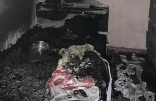 Incêndio atinge quarto de residência e mobiliza bombeiros em Forquilhinha