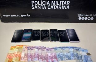 Homem flagrado com cocaína indica ponto de tráfico à PM em Lauro Müller