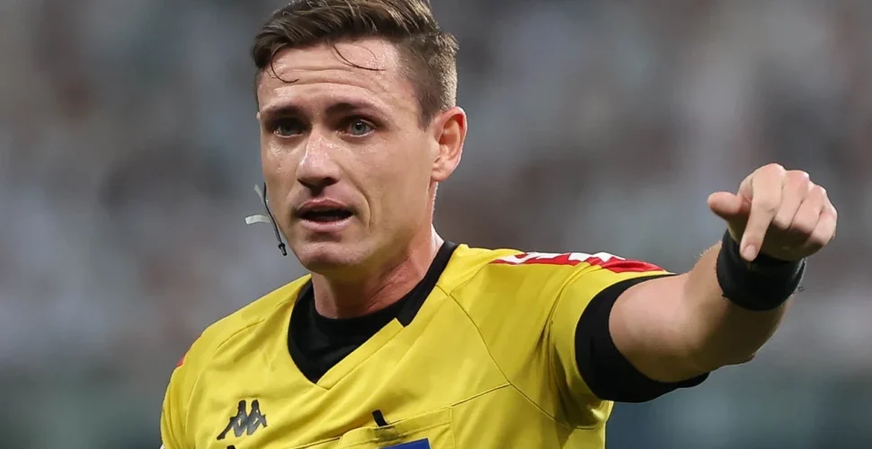 Árbitro catarinense Ramon Abatti Abel estreia na Copa do Mundo nesta segunda-feira