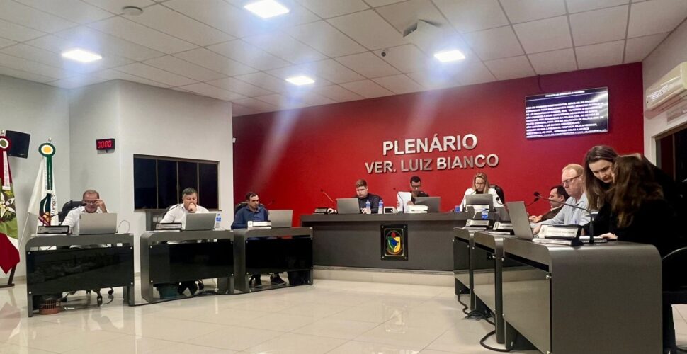 Câmara de São Ludgero aprova requerimento sobre diárias de secretários, recebe novos projetos e divulga nota de repúdio