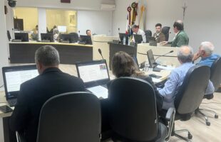 Câmara de Orleans aprova cessão de quiosque para base da Polícia Militar na Praça Coberta