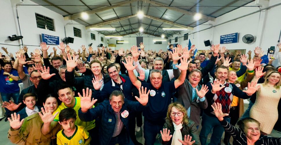 João Rodrigues encerra roteiro no Sul com grande encontro em Braço do Norte e compromisso com demandas regionais