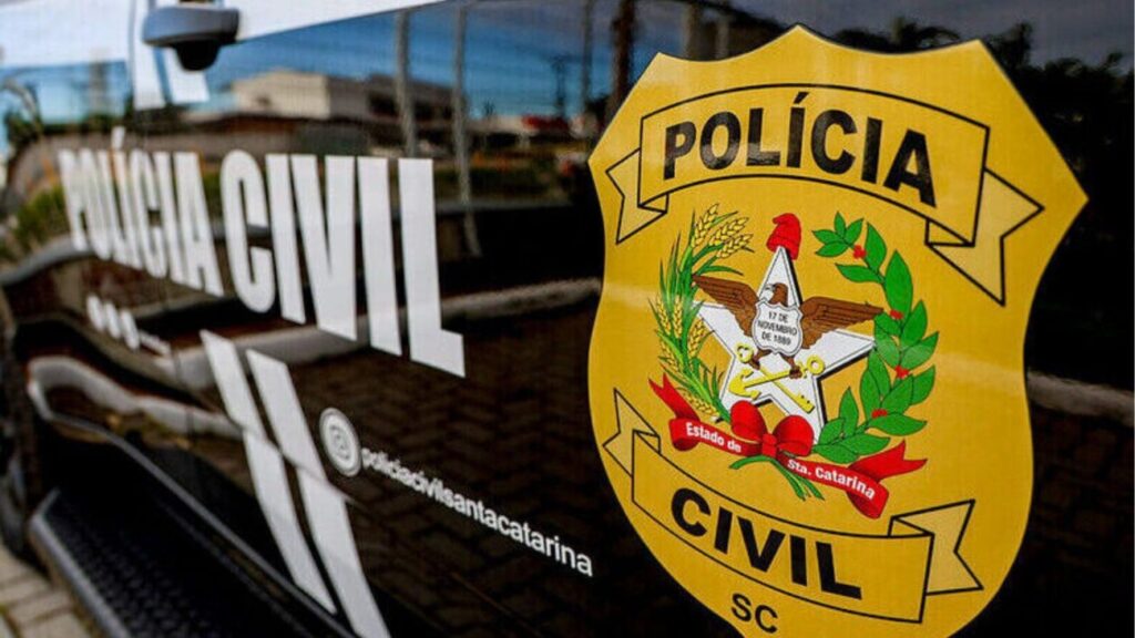 Idoso é encontrado morto dentro de casa e caso é investigado como latrocínio em Laguna