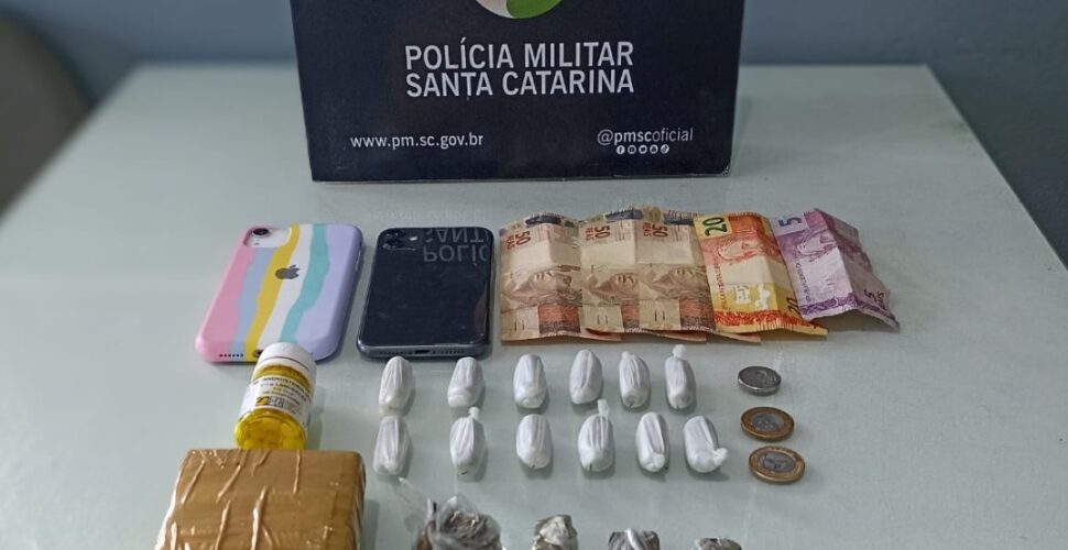 Homem é preso com drogas durante operação da PM em Jaraguá do Sul