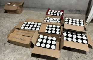 Operação do Gaeco apura uso de rótulos falsificados em produtos à base de mel no Sul de SC