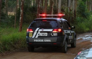 Homem é preso suspeito de dopar e abusar sexualmente de vítima em Orleans