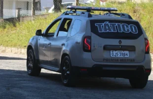 Jovem tem casa invadida e bolsa com dinheiro e documentos é furtada em Criciúma