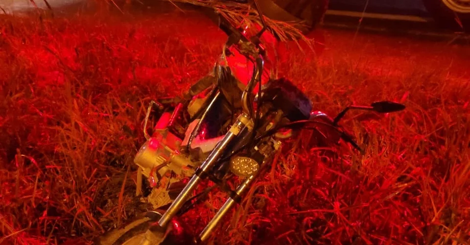 Motociclista fica ferido após acidente com carro em Morro da Fumaça