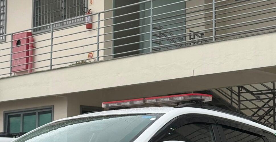 Homem é preso por descumprimento de medida protetiva em Lauro Müller