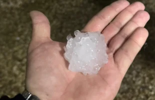 Tempestade com granizo atinge o Norte de Santa Catarina e coloca Defesa Civil em alerta