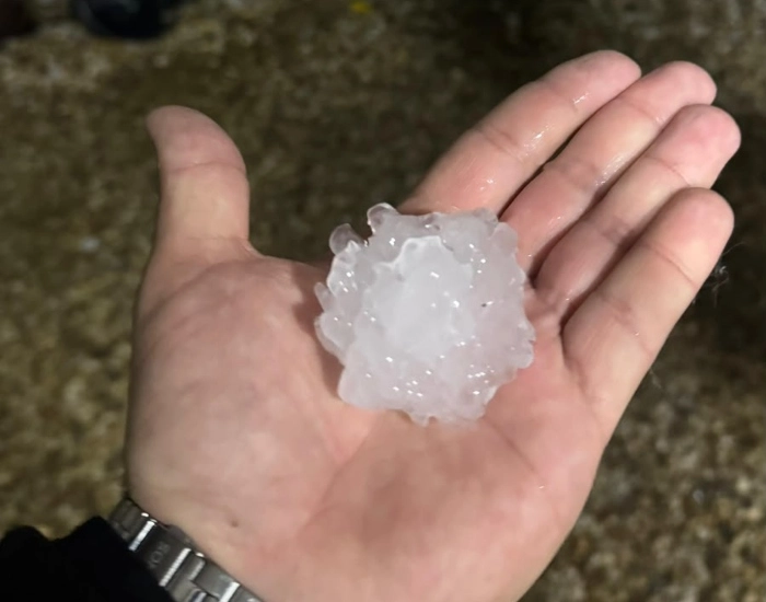 Tempestade com granizo atinge o Norte de Santa Catarina e coloca Defesa Civil em alerta