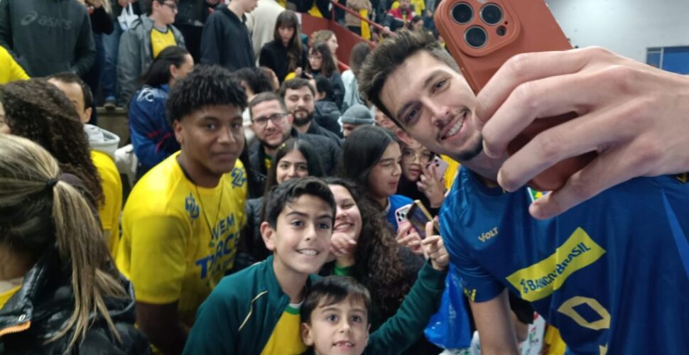 Seleção Brasileira B de vôlei vence o Chile em Criciúma por 3 sets a 0