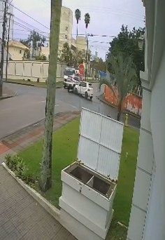 Viatura da PM se envolve em acidente e dois policiais ficam feridos em Criciúma
