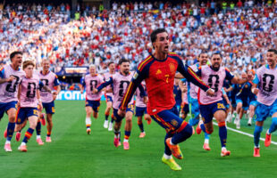 Espanha vence a Argentina na prorrogação e conquista o bicampeonato da Copa do Mundo