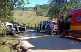 Homem morre após colisão entre dois veículos em Cocal do Sul