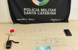 Adolescente é apreendido por suspeita de tráfico de drogas em Passo de Torres