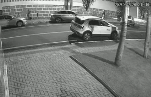 Pai é preso após atirar contra carro com equipe de arbitragem em Criciúma