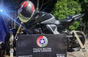 PM recupera motocicleta furtada em Jaguaruna menos de 24 horas após o crime