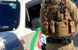 Homem com mandado de prisão é detido pela Polícia Militar em Orleans