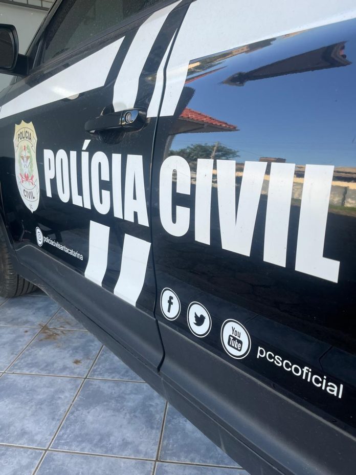 Dois homens são presos por suspeita de extorsão em Meleiro
