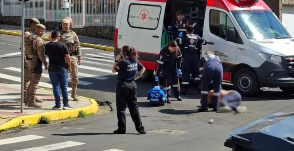 Homem é baleado após avançar contra policial durante ocorrência em Lages