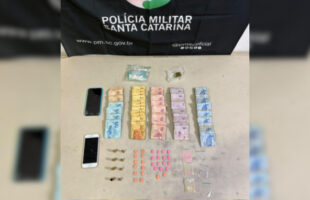 Operação da PM prende três homens e apreende quase R$ 10 mil em Araranguá