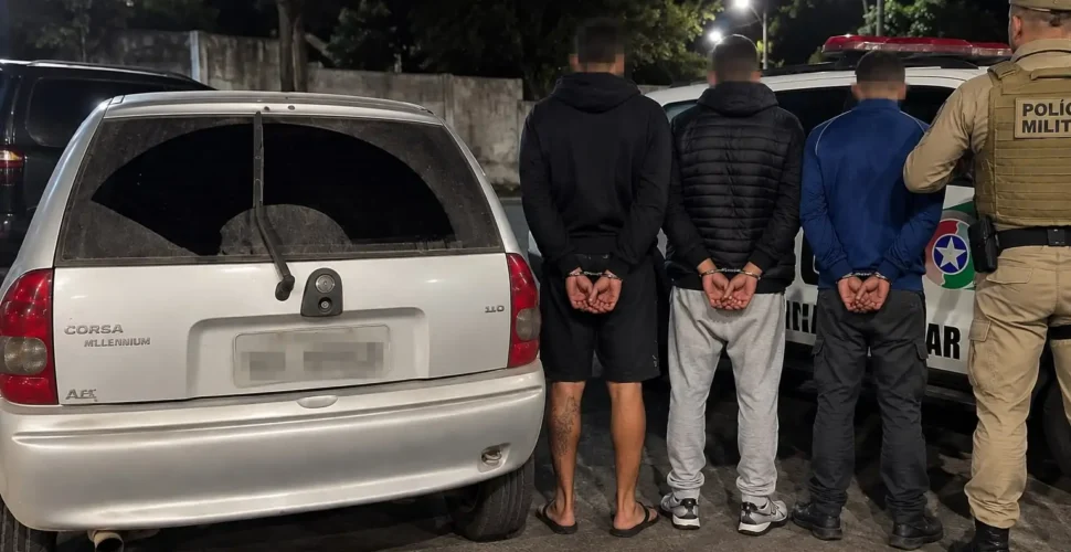 Carro é roubado após motorista ser agredido em Urussanga; três são presos