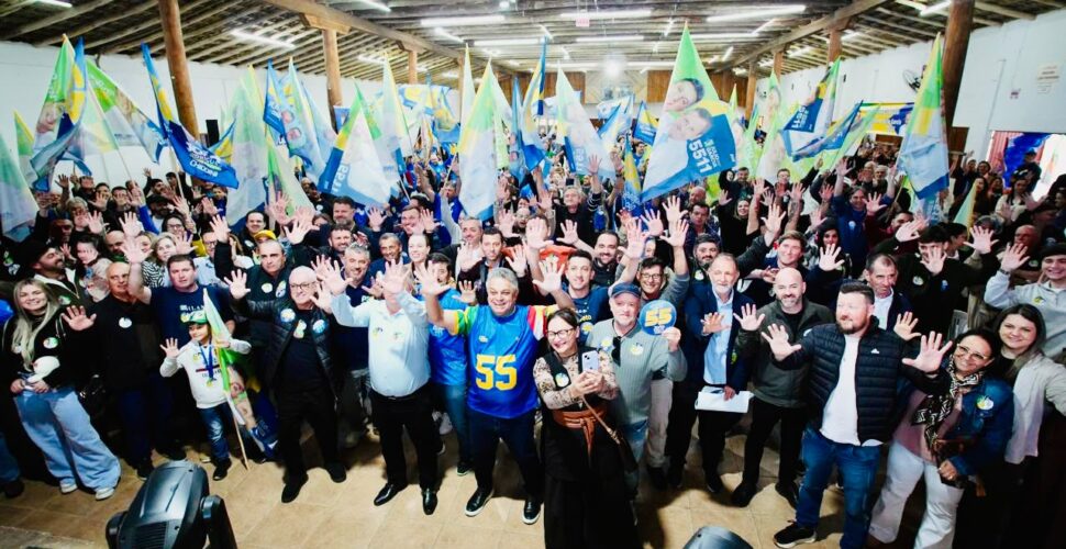 Mais de mil apoiadores participam de ato de campanha de Beto e Julio em Braço do Norte