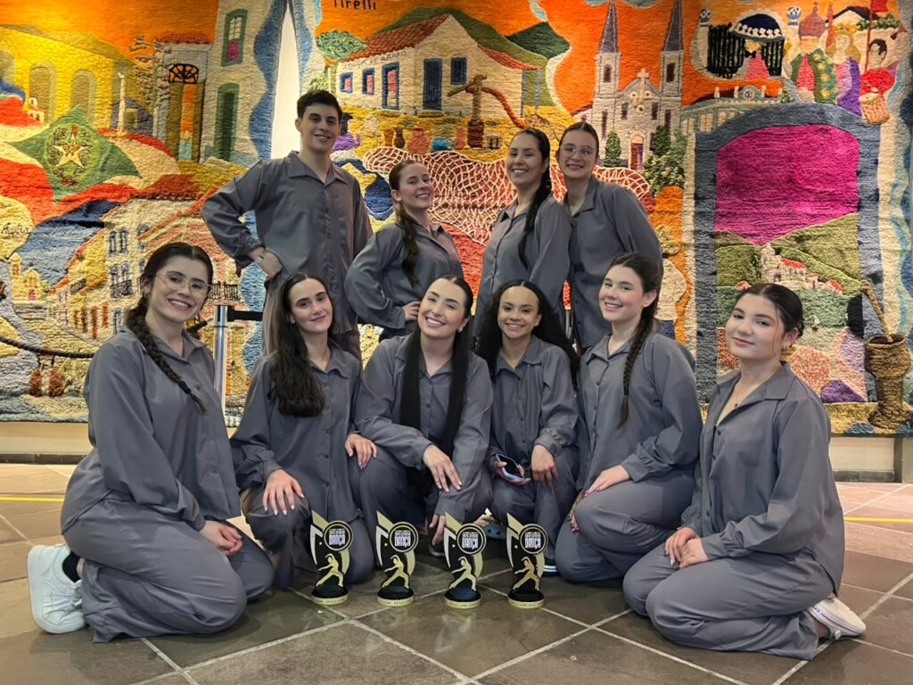 Arte e Resgate de Lauro Müller conquista quatro pódios em festival de dança em Florianópolis