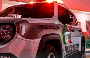 Mulher é agredida com machadinha e ameaçada de morte pelo marido em Cocal do Sul