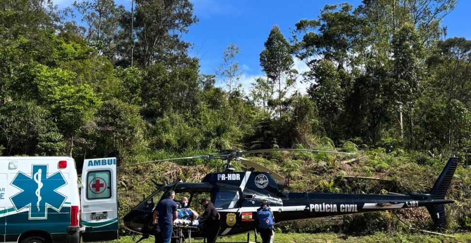 Mulher é transferida após queda de bicicleta elétrica em Lauro Müller