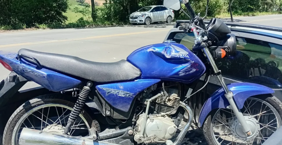 Casal fica ferido após queda de motocicleta na SC-108, em Cocal do Sul