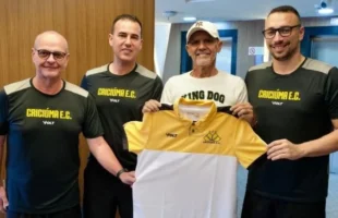 Ex-jogador do Criciúma, Jorge Veras morre aos 67 anos após câncer de pâncreas