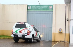 Homem é recapturado após não retornar de saída temporária em Criciúma