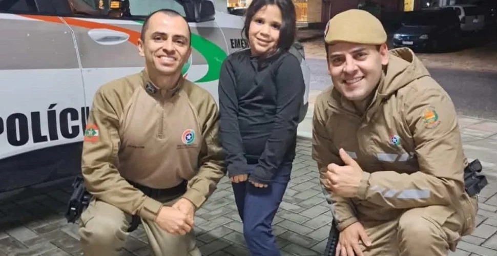 Policiais militares salvam menina de 5 anos engasgada com pedaço de carne em Maracajá